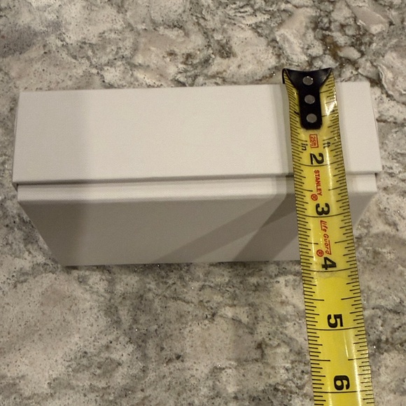 Van Cleef & Arpels Elegant White Box - Picture 5 of 5